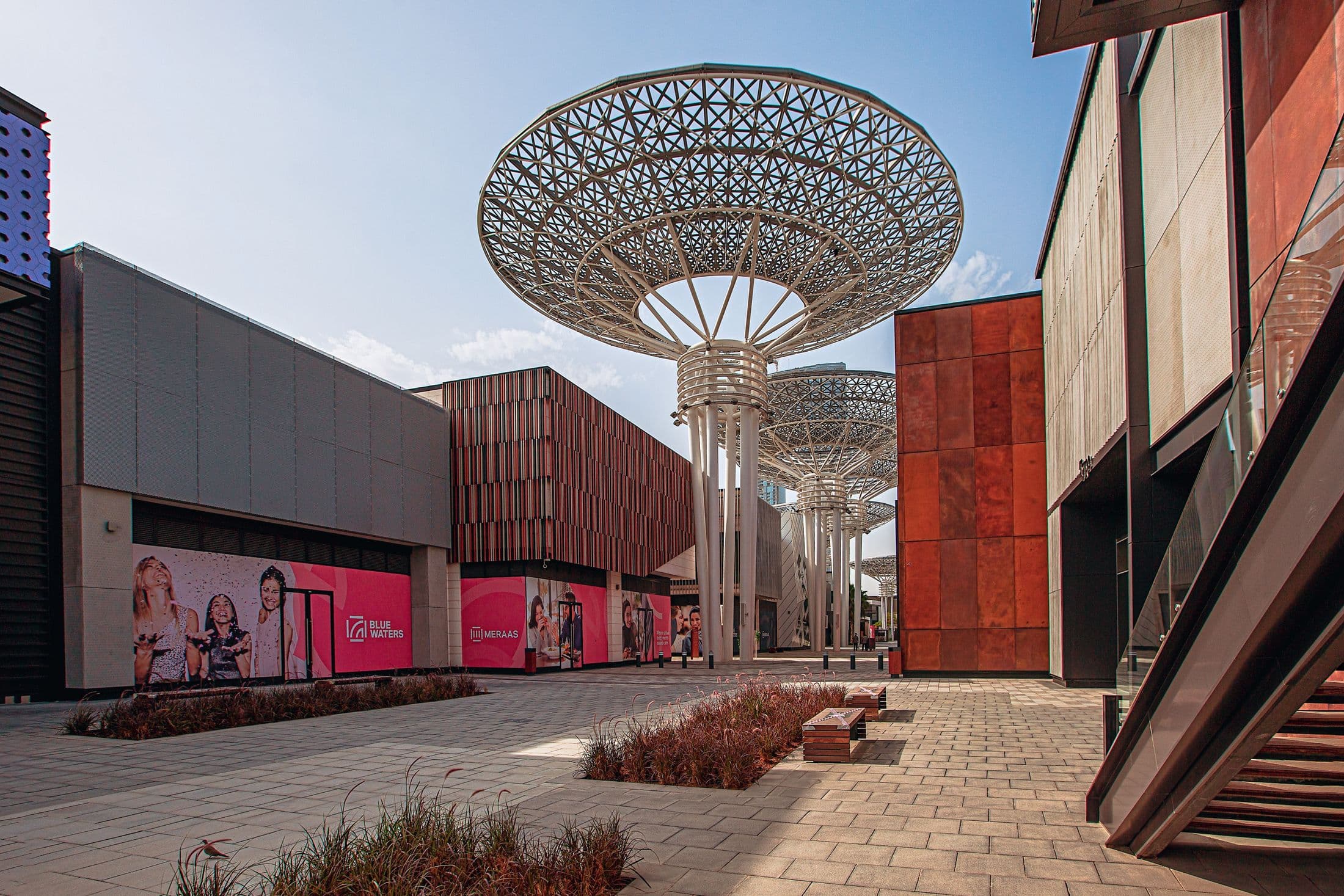 Open-air modern architecture at Bluewaters Island in Dubai